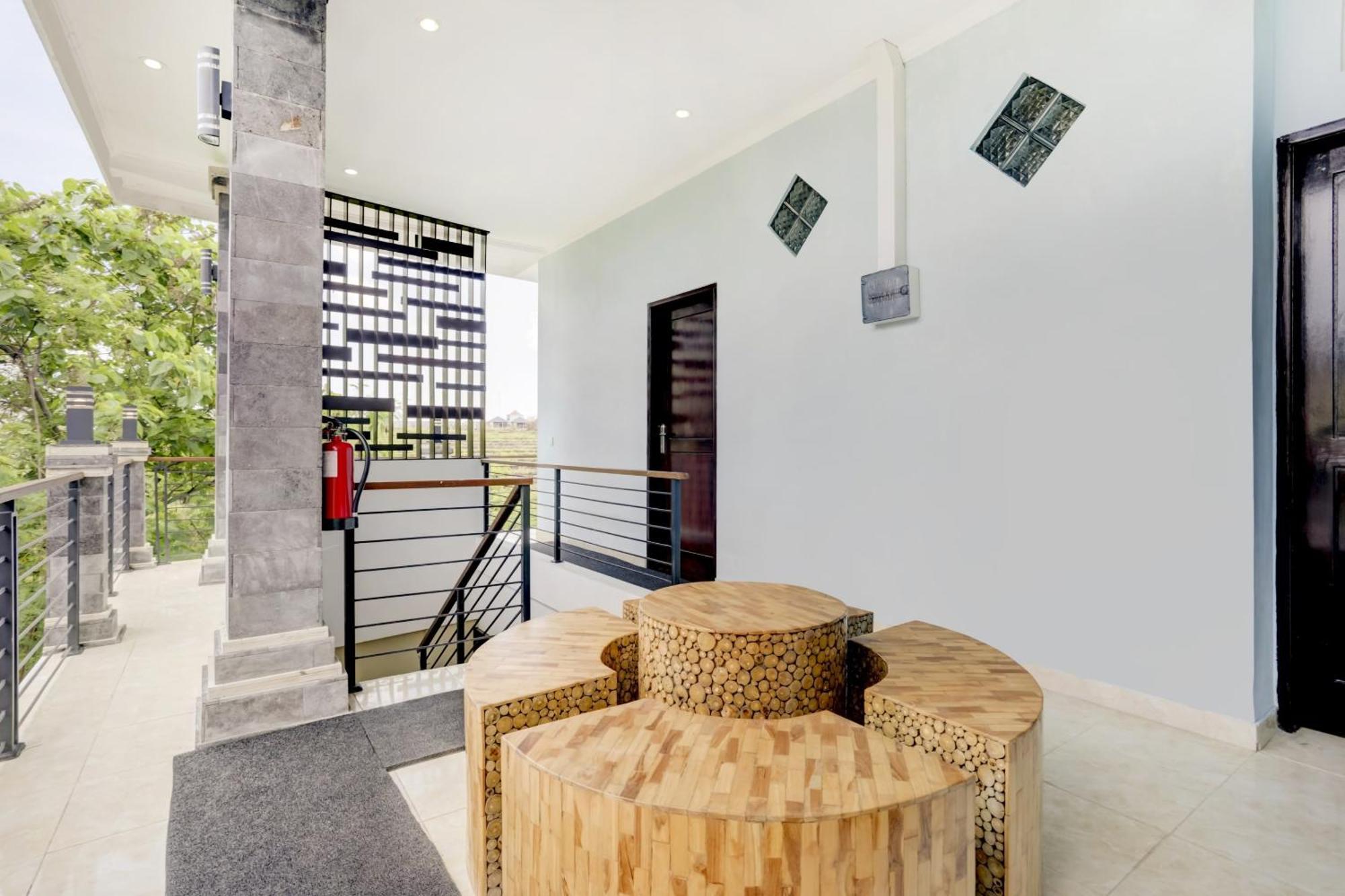 Oyo 90022 Puri Kramas Canggu Exterior foto
